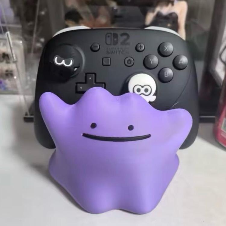 Ditto Game Controller Stand Holder, Gaming Game Room Home Decor, Anime Character Poke Purple Smiley Face Remote, Gifts for Him, Organizer Desk